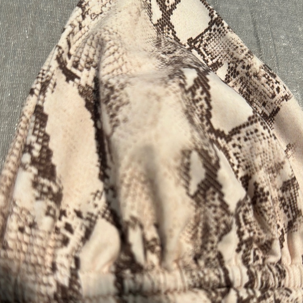 PQ Swim Reversible Brown Reptile Print Bikini Top - Picture 7 of 8